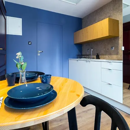 Apartment Szewska 7 *