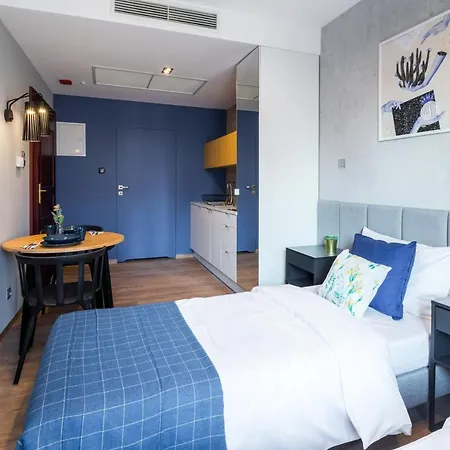 Apartment Szewska 7 *